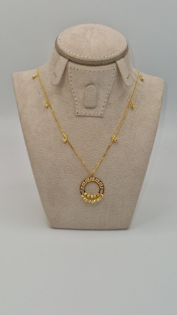 Halsband i 21k guld
