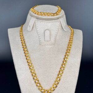 Halsband med Armband I 21k guld